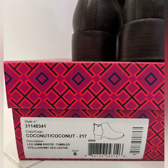 Tory Burch Leather Lexi Bootie in brown - Picture 5 of 5